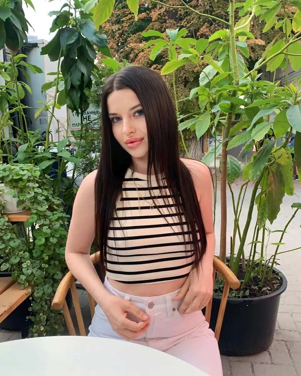 Ivy escort in Dubai
